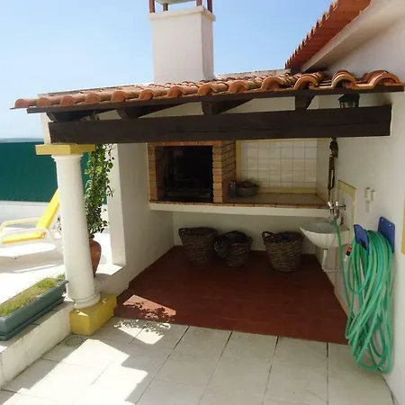 Villa Ericeira Вилла *