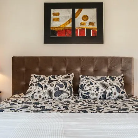 Вилла Villa Ericeira Эрисейра