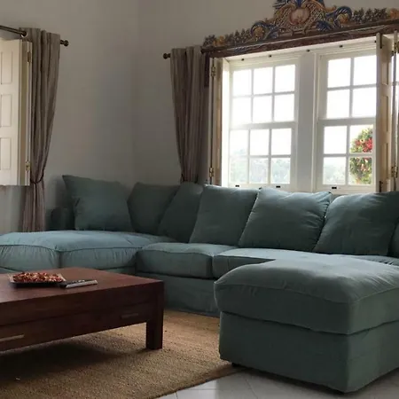 Вилла Villa Ericeira Эрисейра