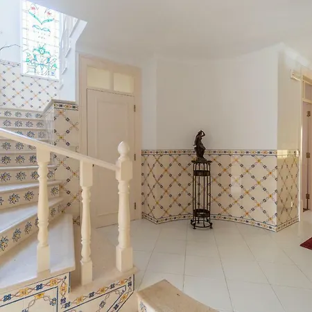 Вилла Villa Ericeira Эрисейра