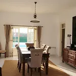 ヴィラ Villa Ericeira