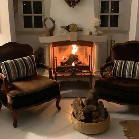 Villa Ericeira فيلة *