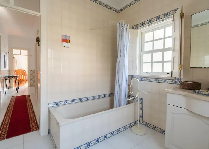 Villa Ericeira Villa *